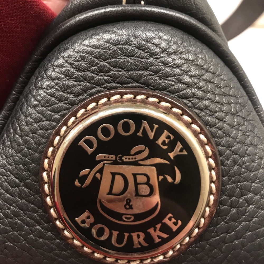 Black leather Dooney purse - Picture 3 of 3